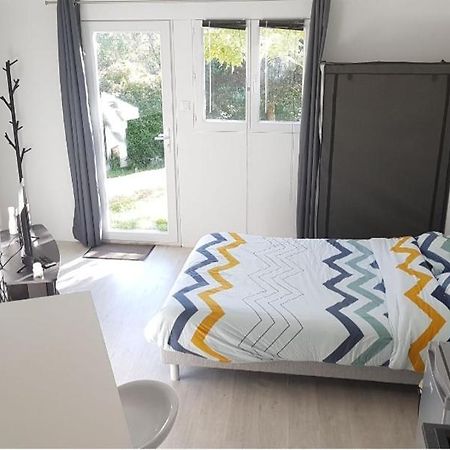 Studio Cozy Tout Confort Chez L'Habitant Apartamento La Roche-sur-Yon Exterior foto