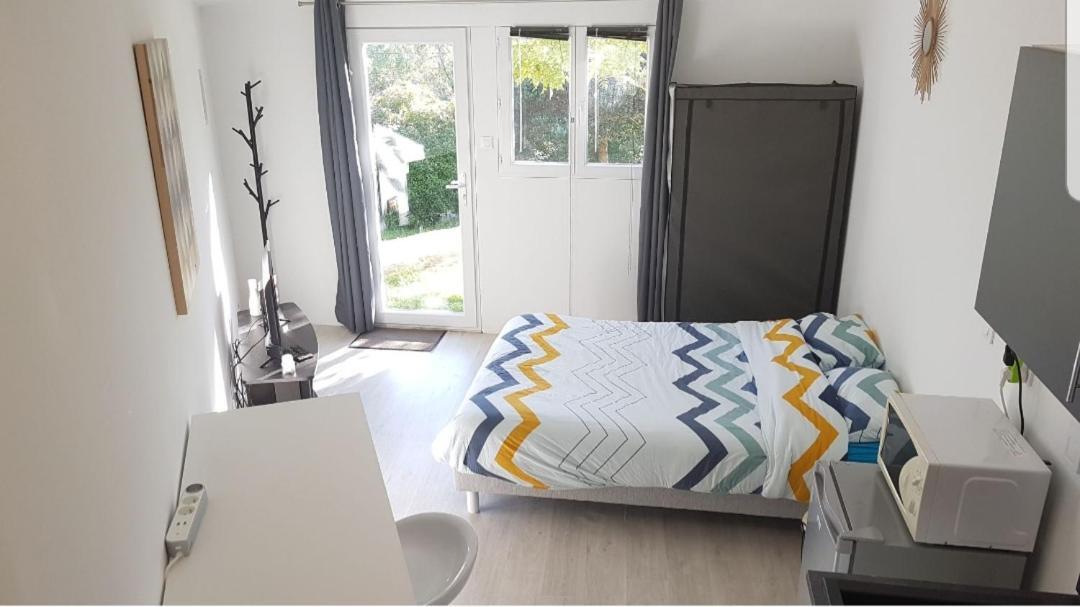 Studio Cozy Tout Confort Chez L'Habitant Apartamento La Roche-sur-Yon Exterior foto